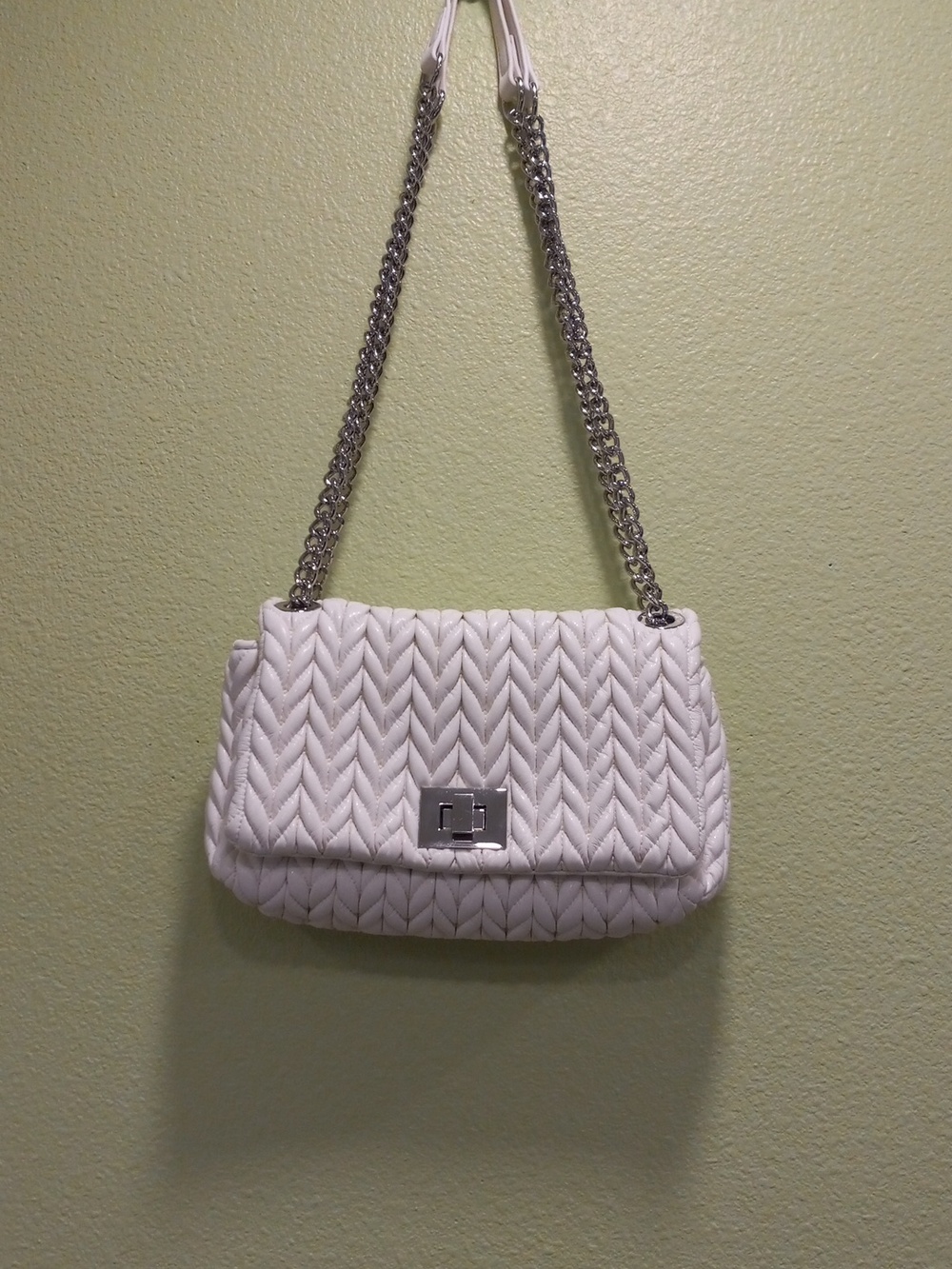 INC Ajae White Quilted Chain Shoulder Crossbody Bag